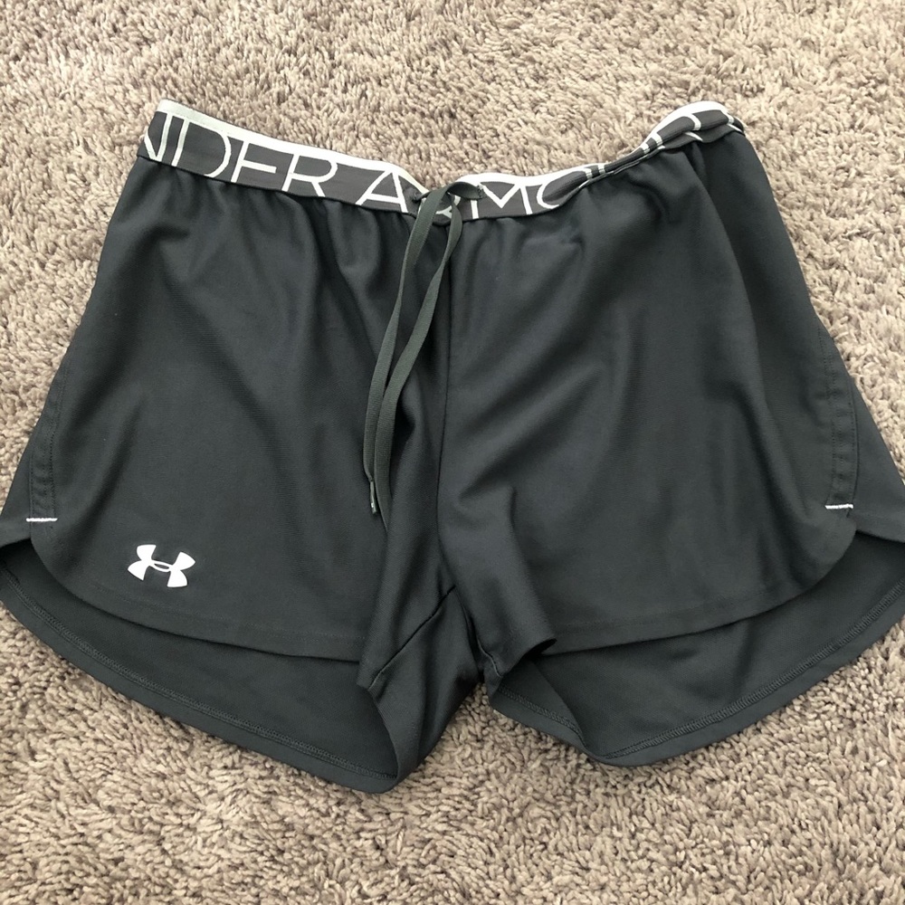 Women’s under armour shirts